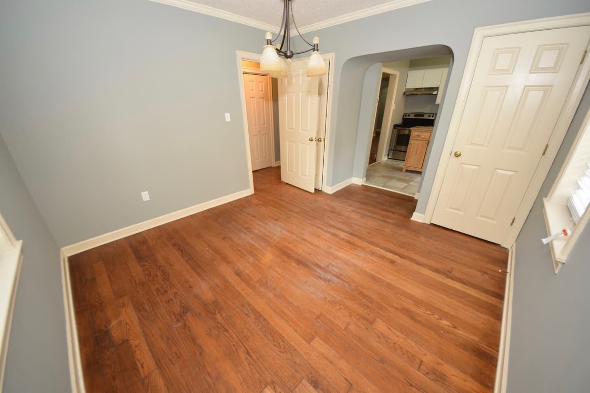 Memphis Condo: 256 Lombardy Pl, #3