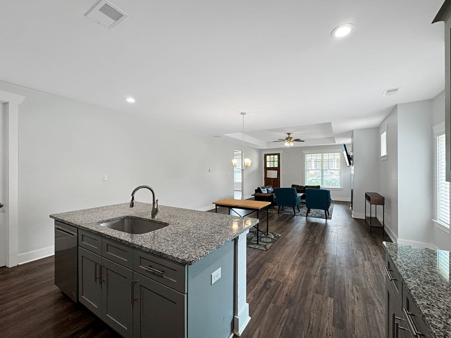 Memphis House: 1805 Glenview Ave