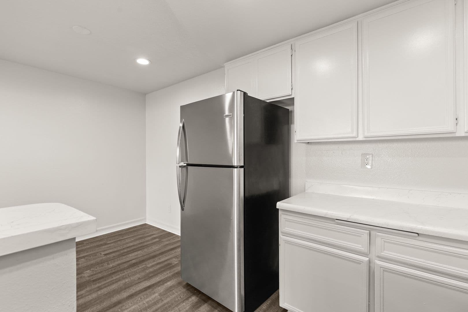Chula Vista Apartment: 169 Brightwood Ave