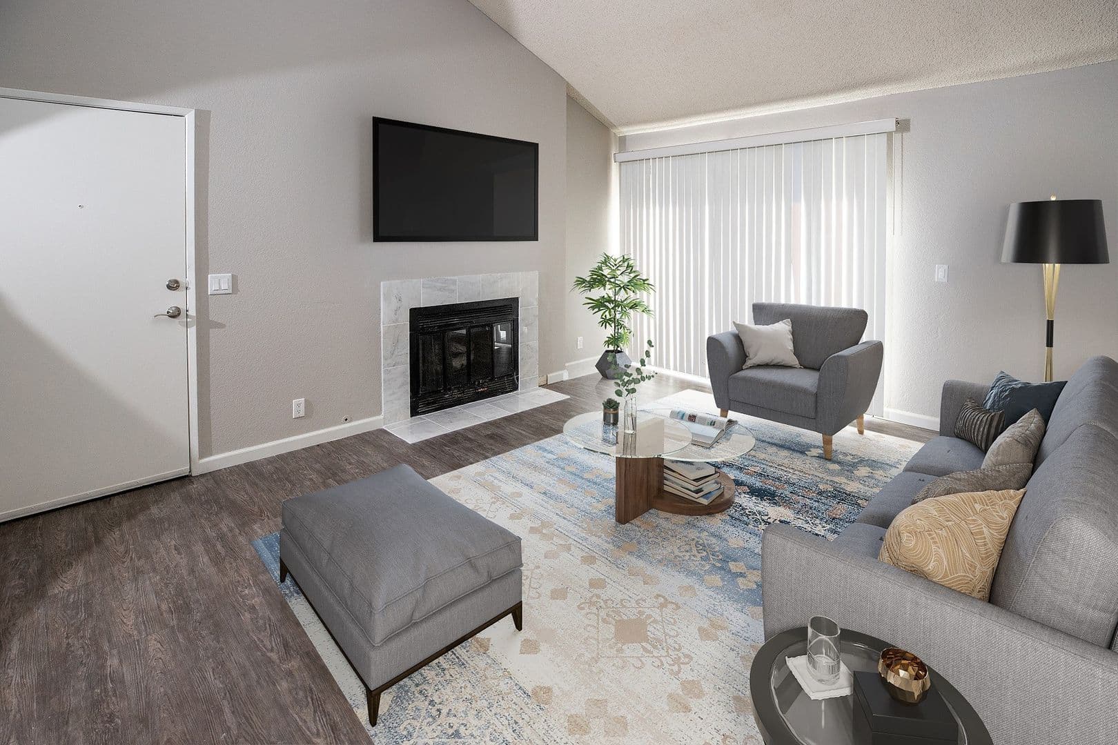 Carlsbad Apartment: 2939 Unicornio Street