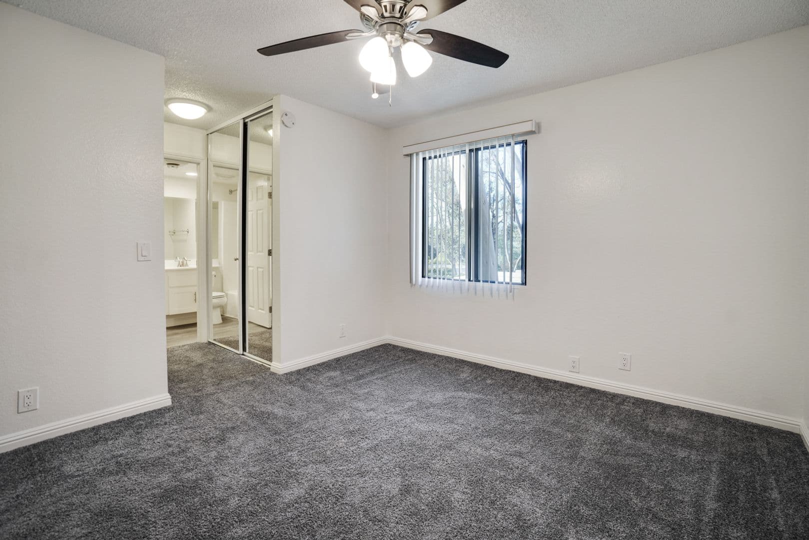 Lake Forest Apartment: 20702 El Toro Road