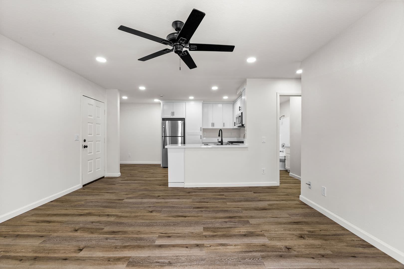 Chula Vista Apartment: 169 Brightwood Ave
