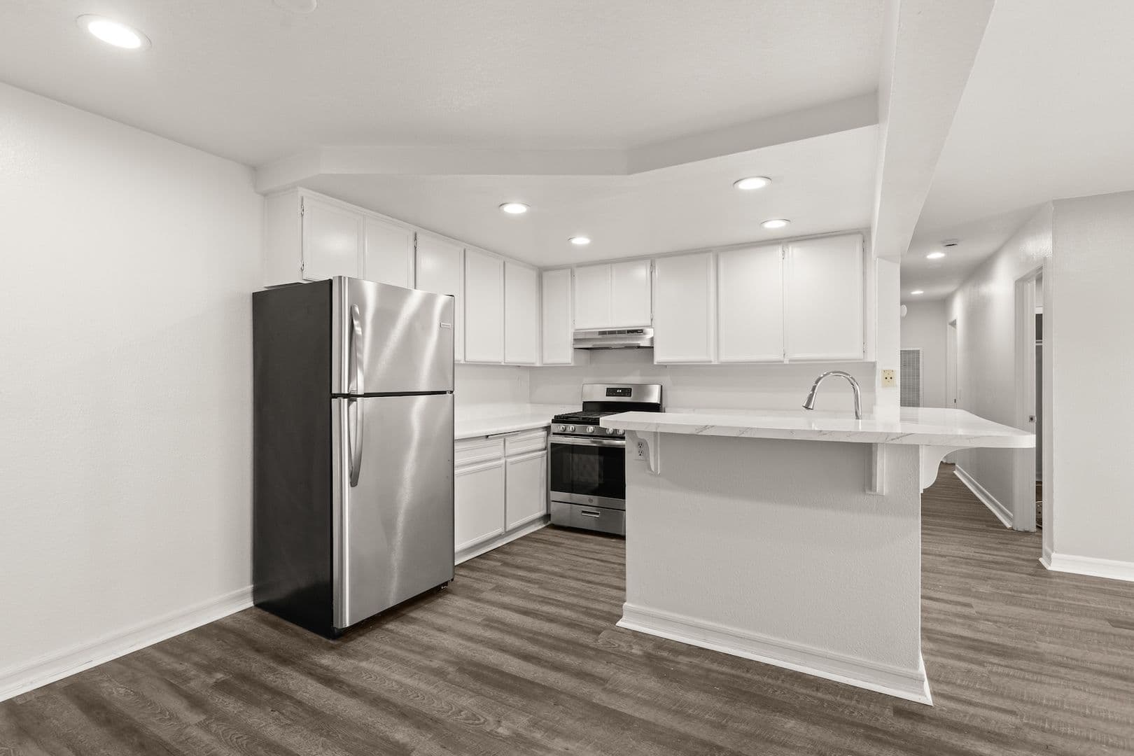 Chula Vista Apartment: 169 Brightwood Ave