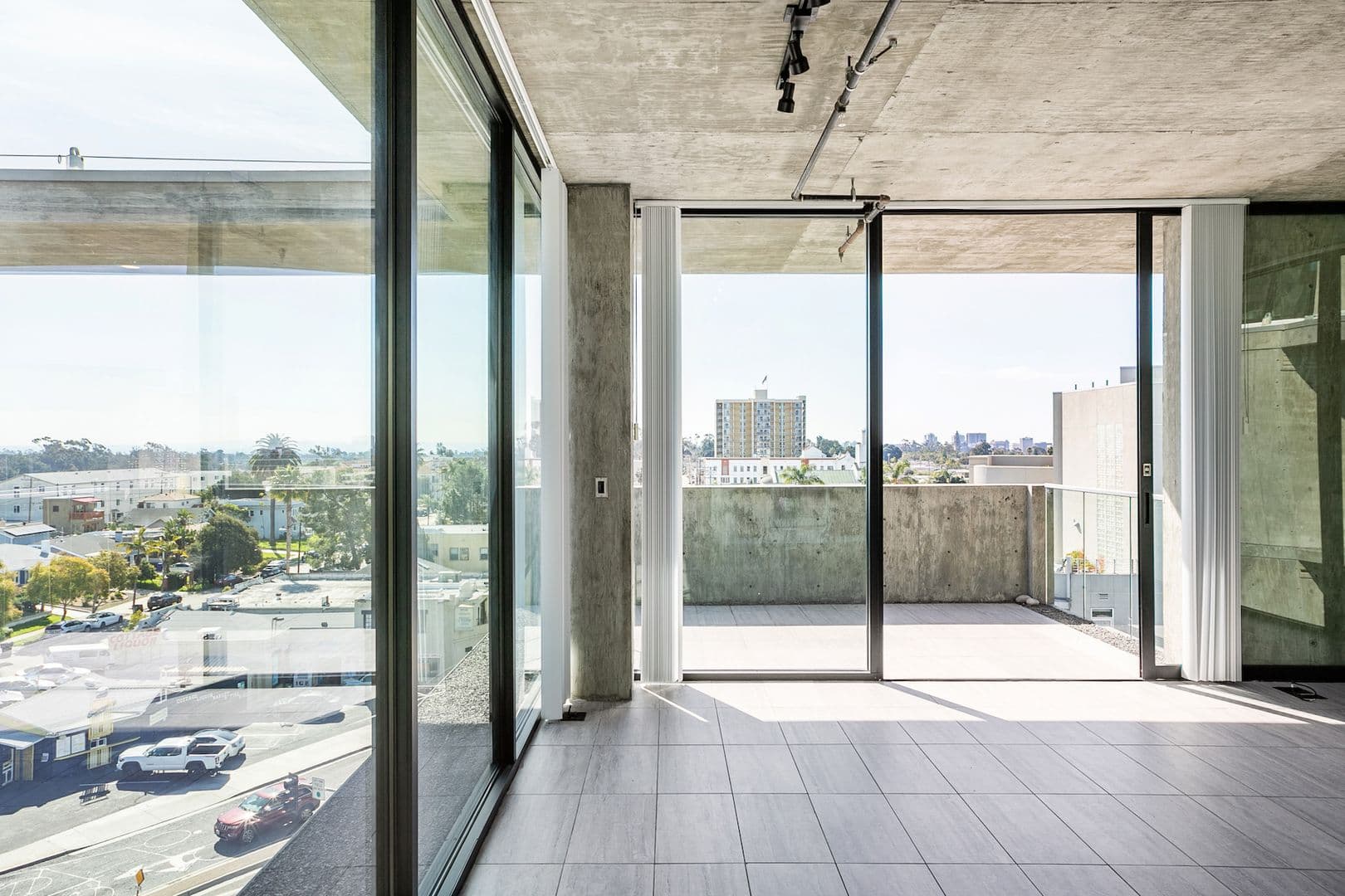 San Diego Apartment: 3752 Park Blvd