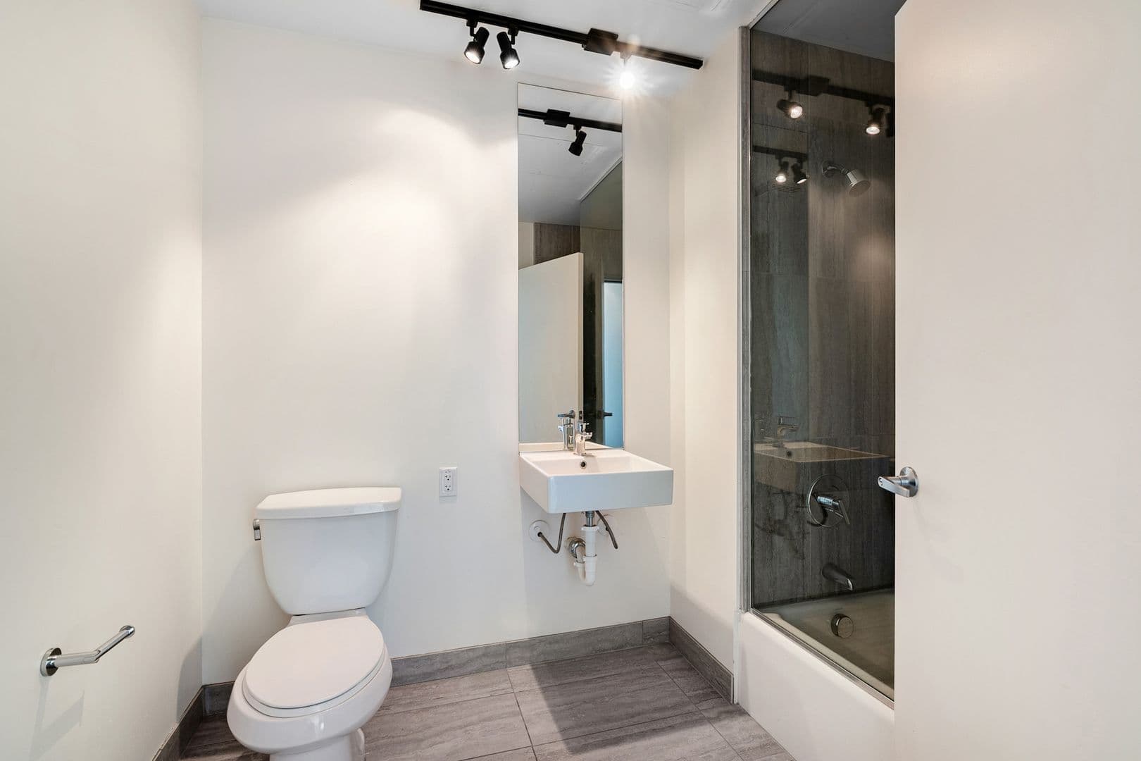 San Diego Apartment: 3752 Park Blvd