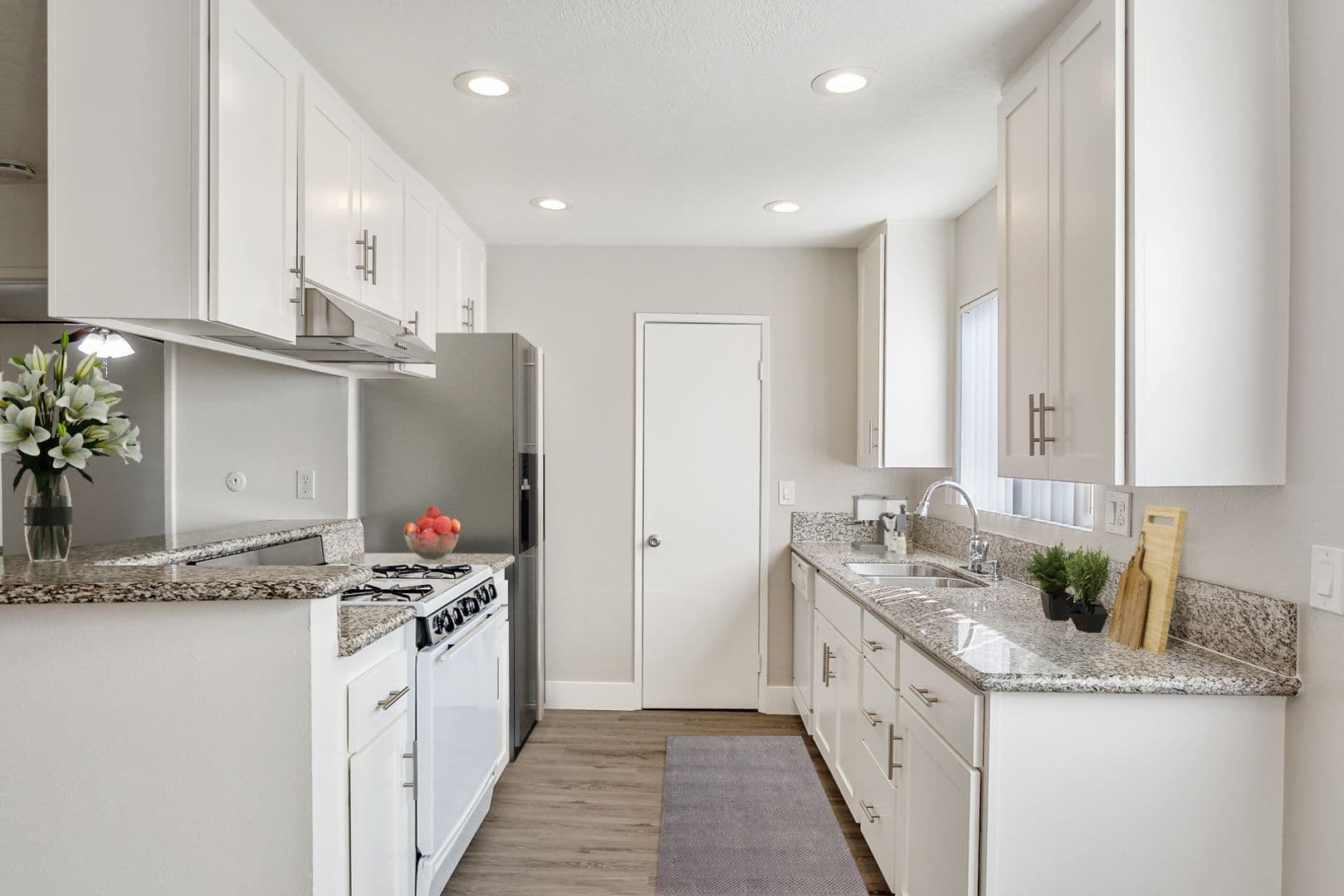 Buena Park Apartment: 8382 Whitaker Street