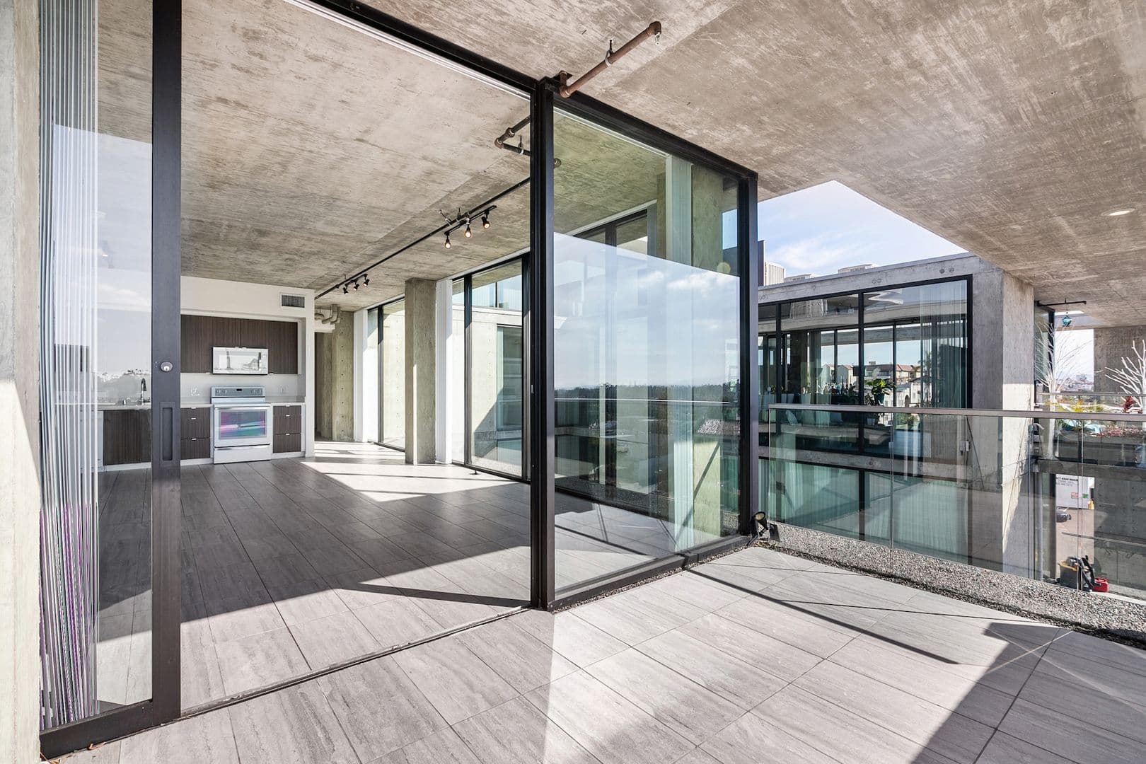 San Diego Apartment: 3752 Park Blvd