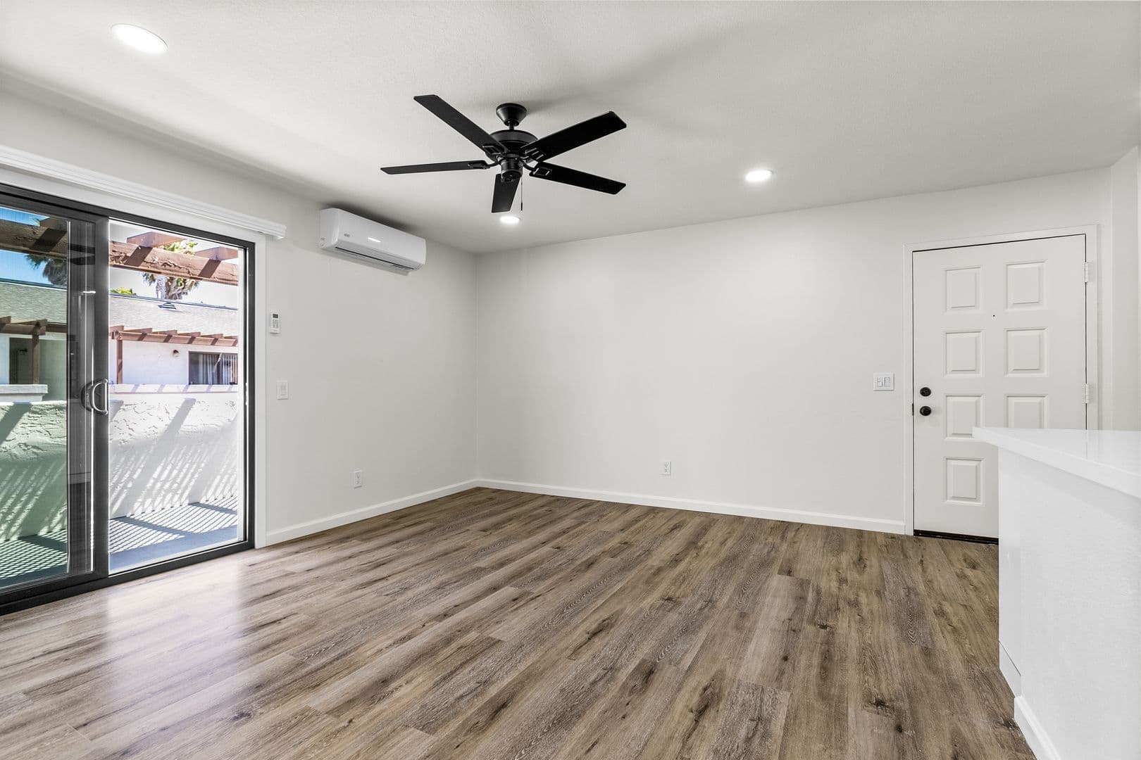 Chula Vista Apartment: 169 Brightwood Ave