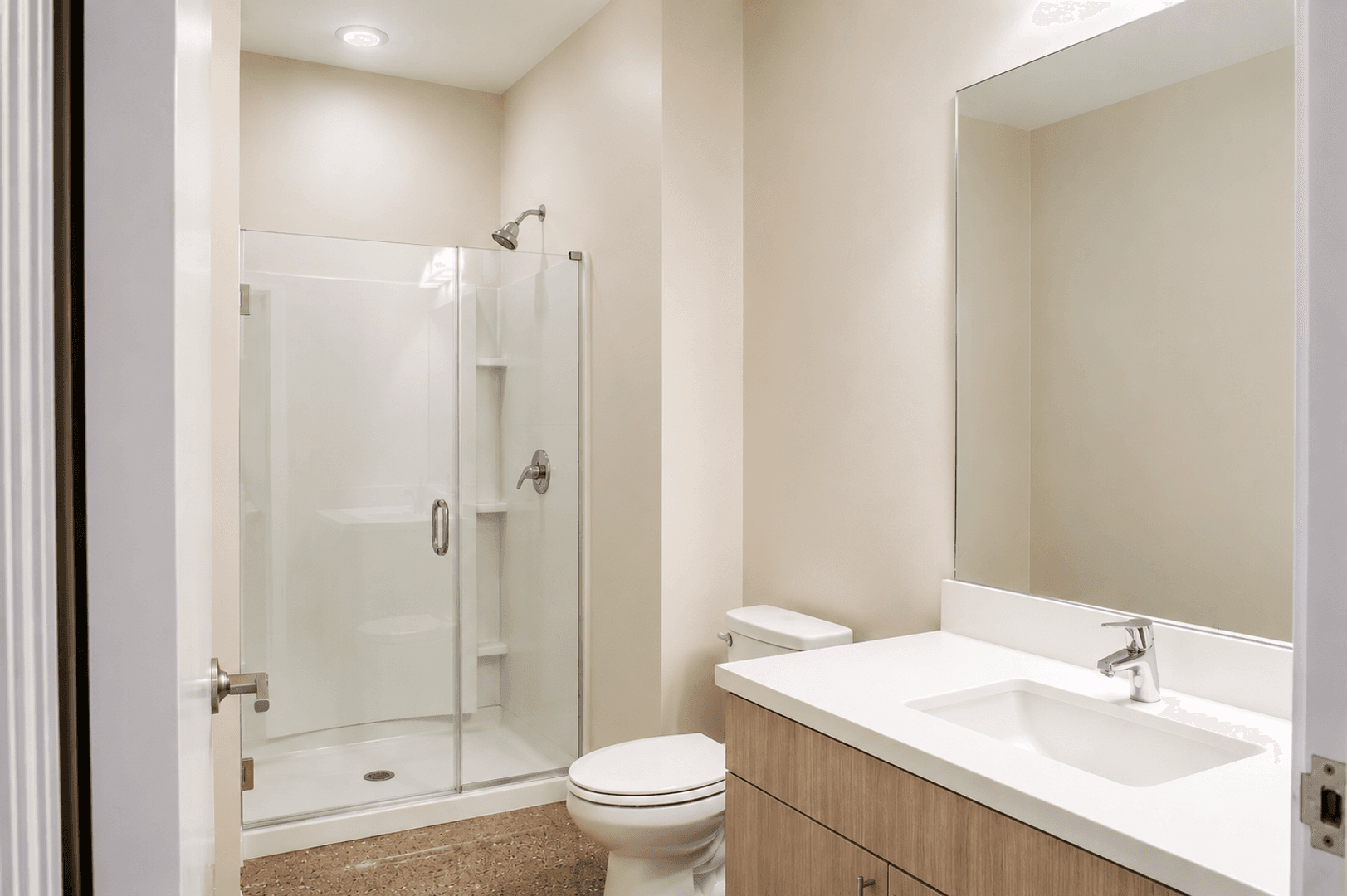 Milwaukee Apartment: 625 W Freshwater Way