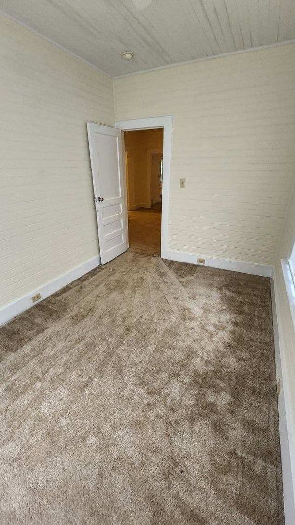 Augusta Apartment: Curry Street