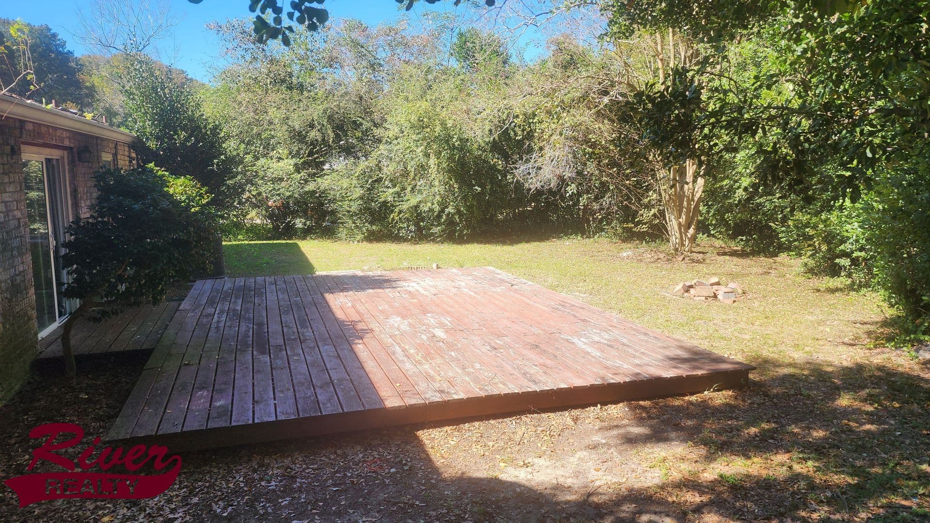 Augusta House: 3618 Coventry Drive