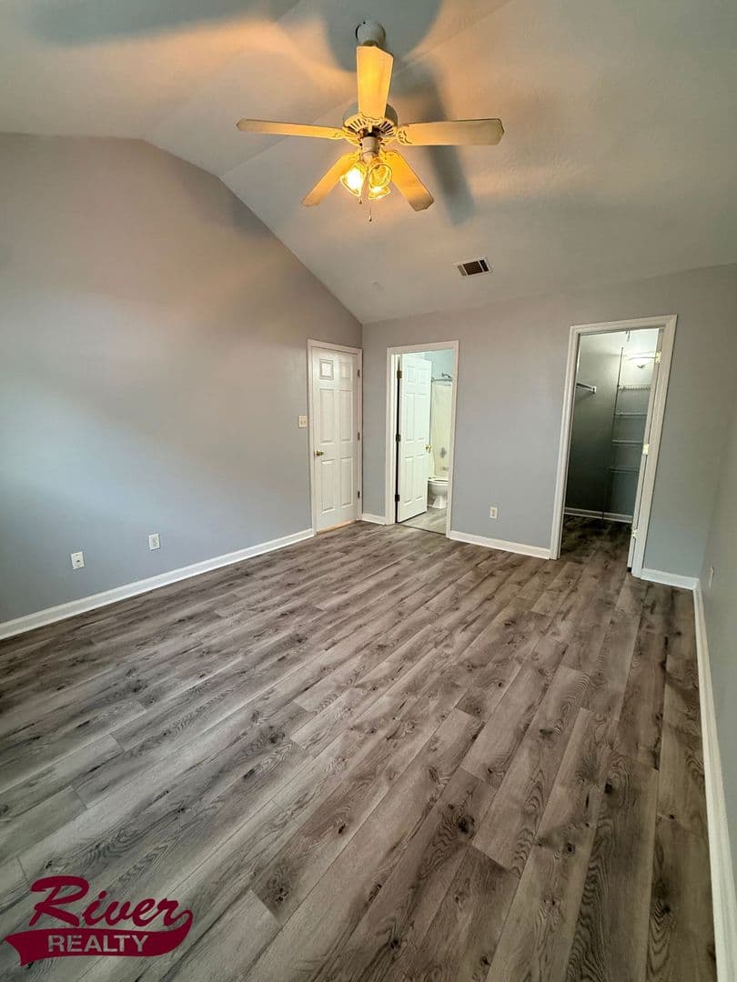 Augusta Townhome: 2025 Buckhaven Way