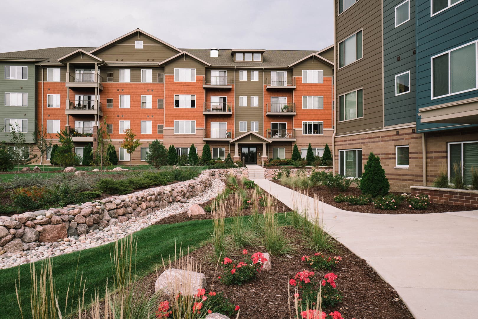 Wauwatosa Apartment: 1550 Rivers Bend