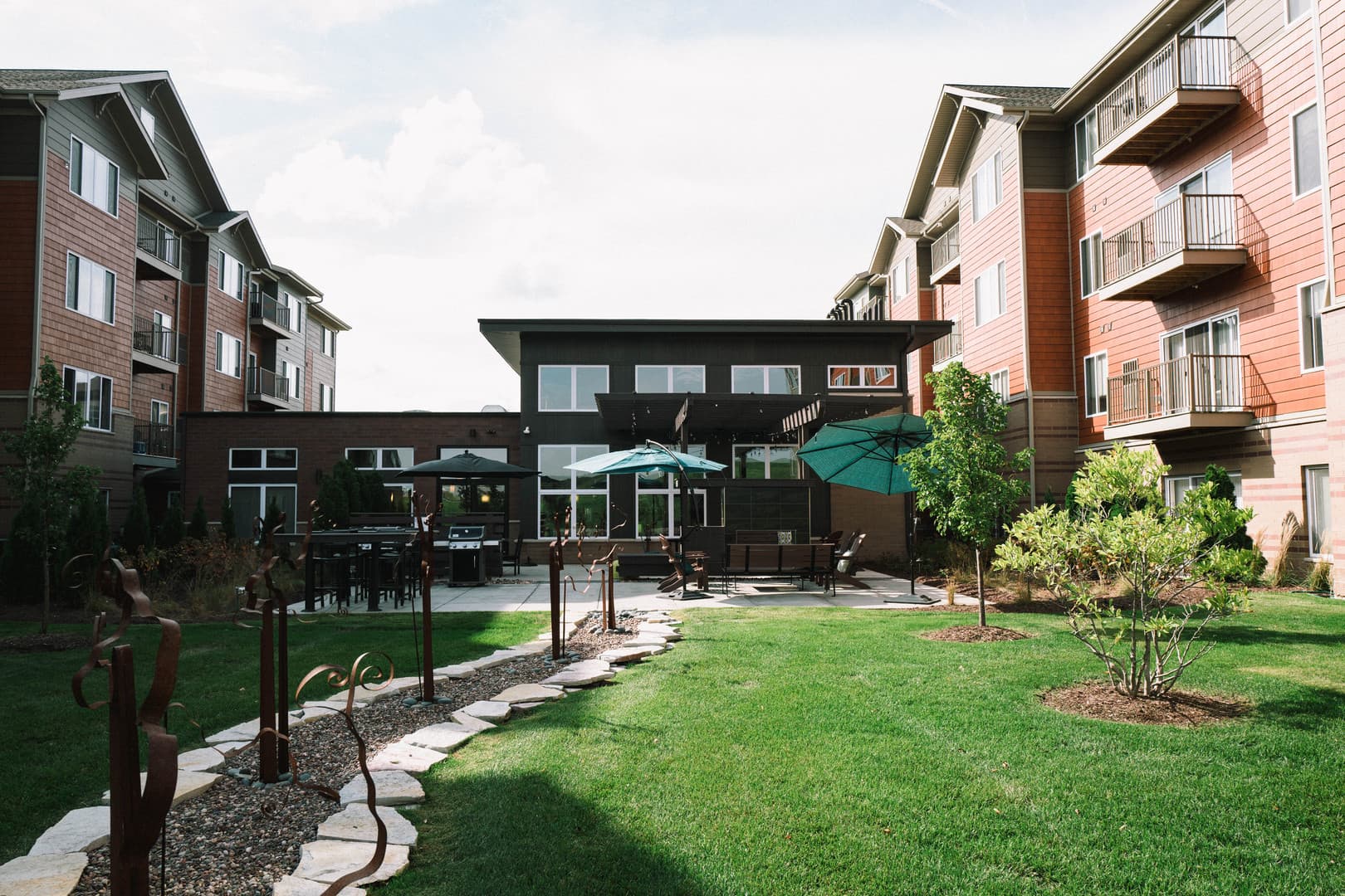 Wauwatosa Apartment: 1550 Rivers Bend