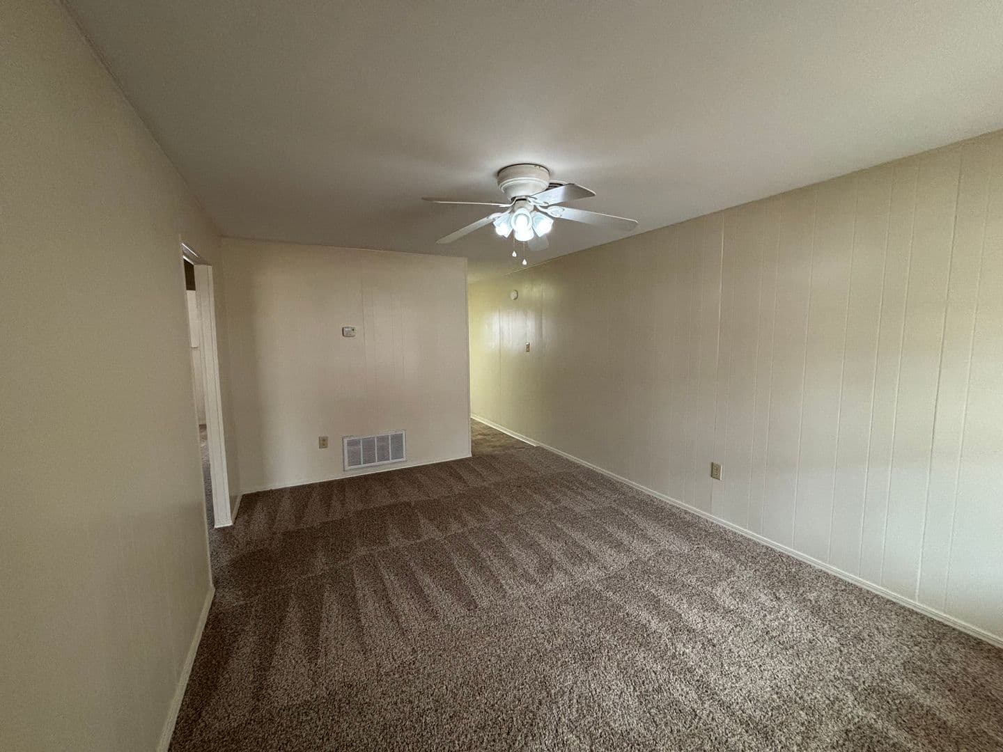Russellville Apartment: 1815 S Erie, Apt 1-4