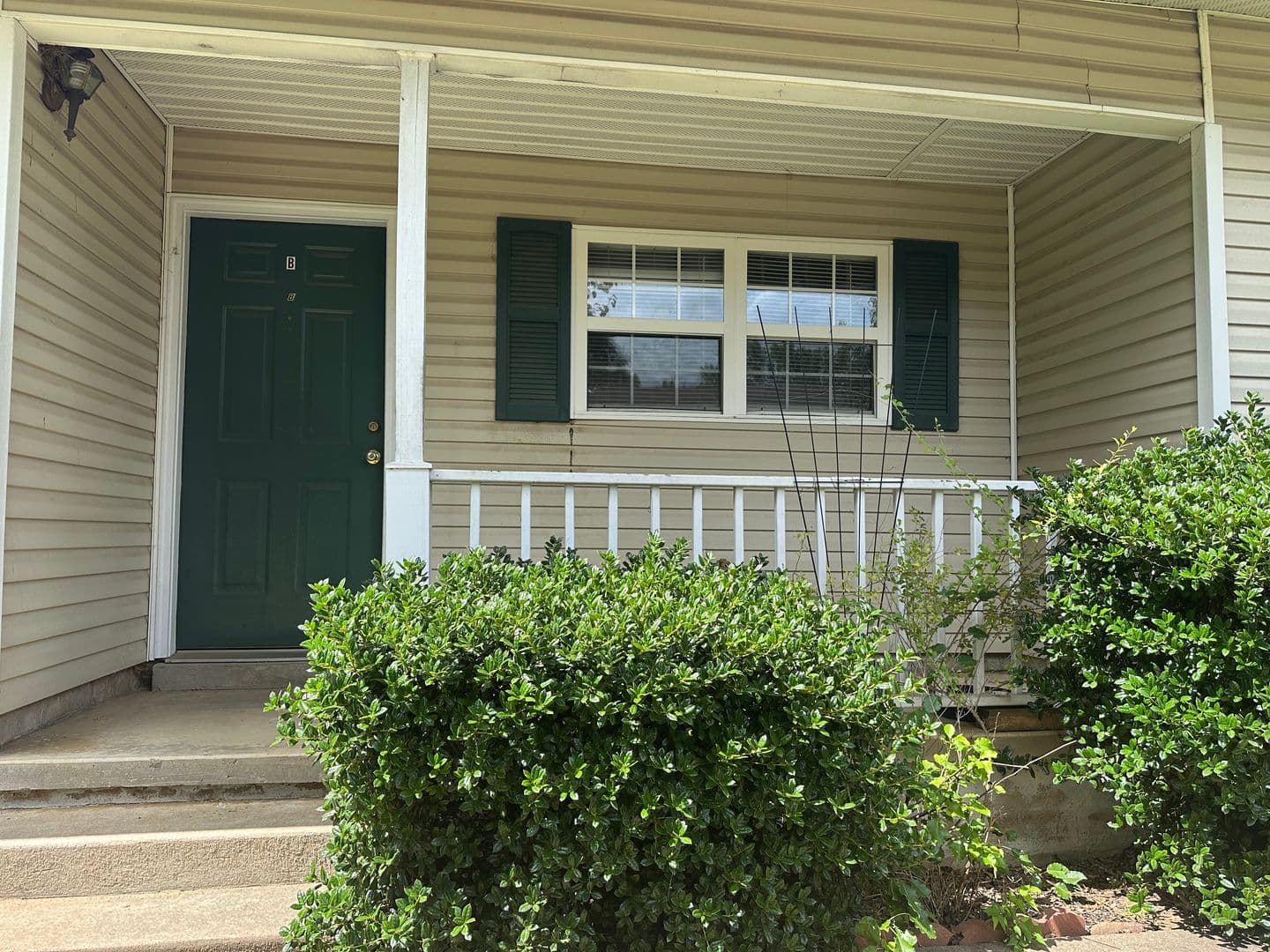 Russellville Apartment: 1417 N Greenwich