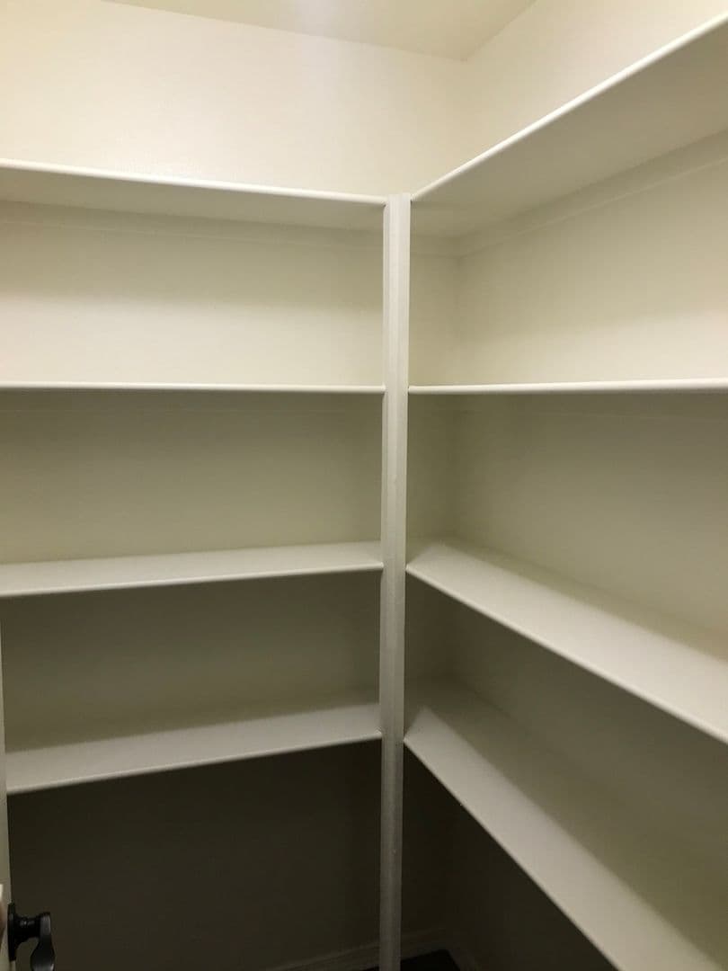 Dardanelle Apartment: N 5th St