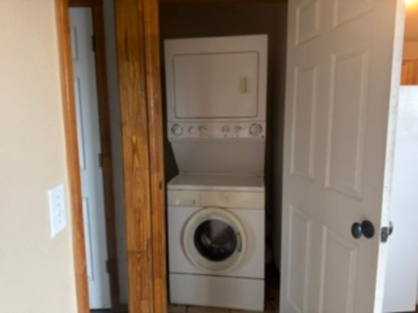 Clarksville Apartment: 2401 W Main St