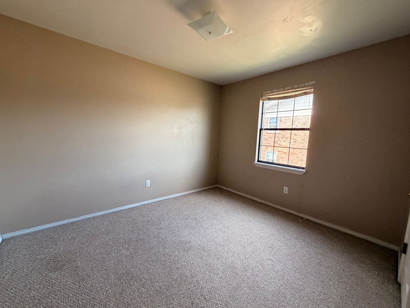 Russellville Apartment: W J St
