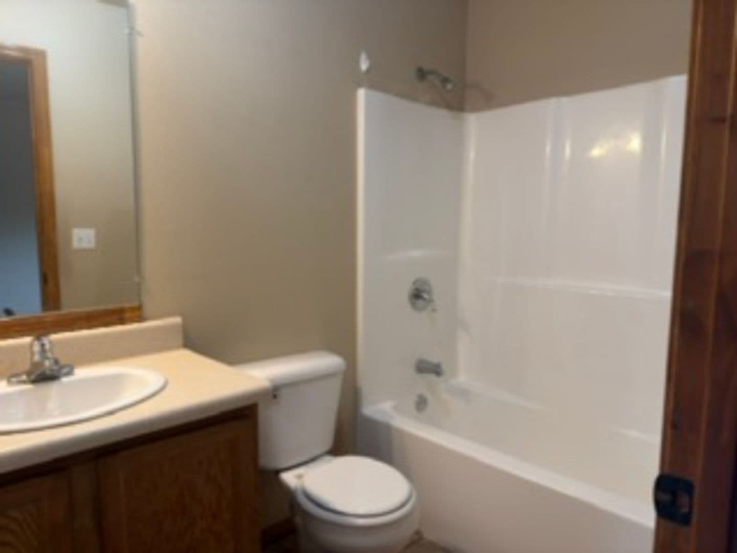 Clarksville Apartment: 2401 W Main St