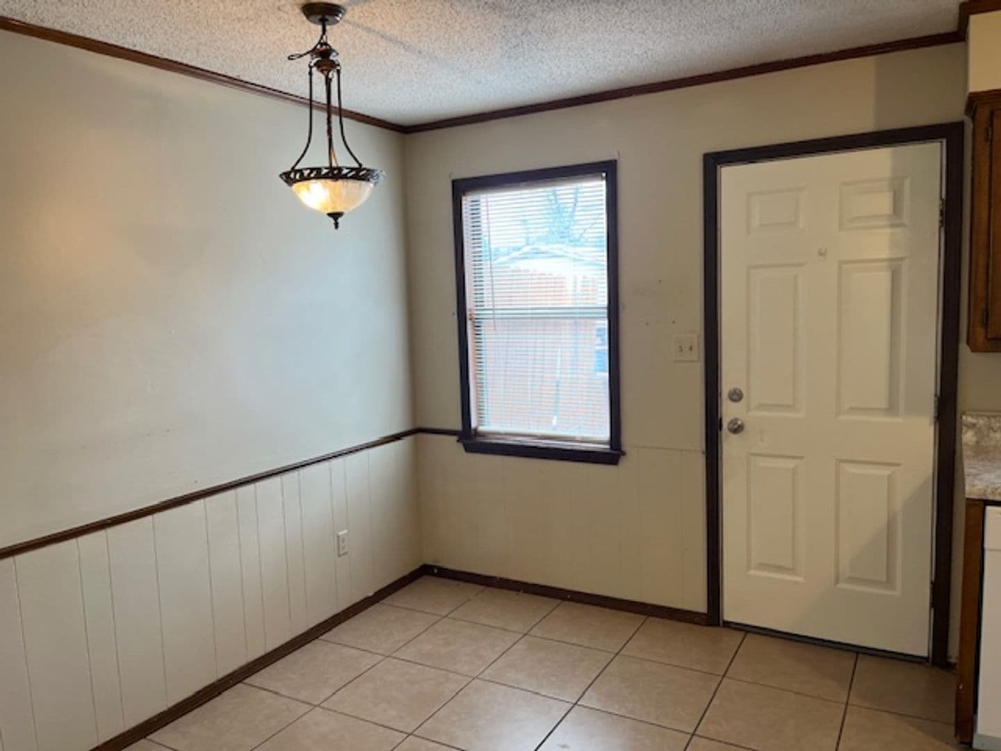 Russellville Apartment: 2800-2814 W E St