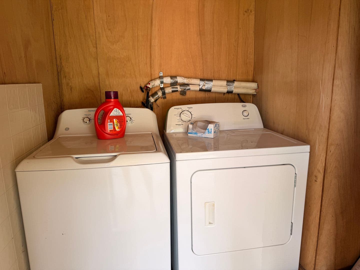 Russellville House: 1310 Bradley Lane