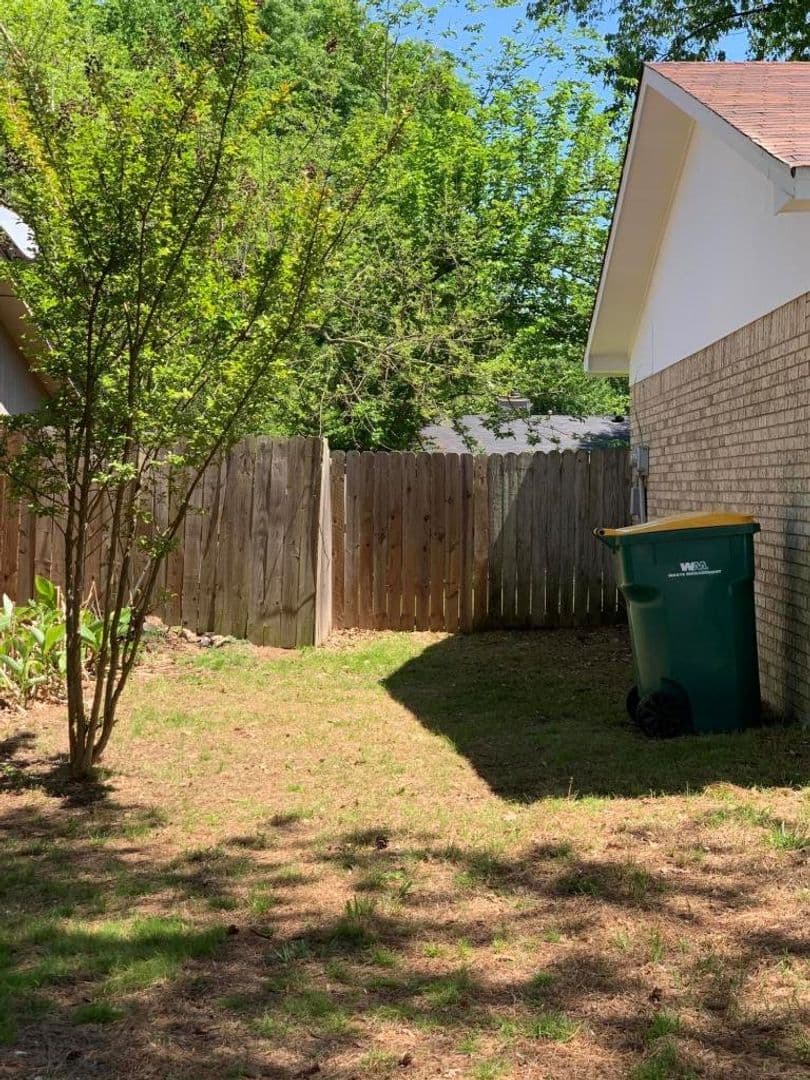 Russellville House: 1101 Muskogee