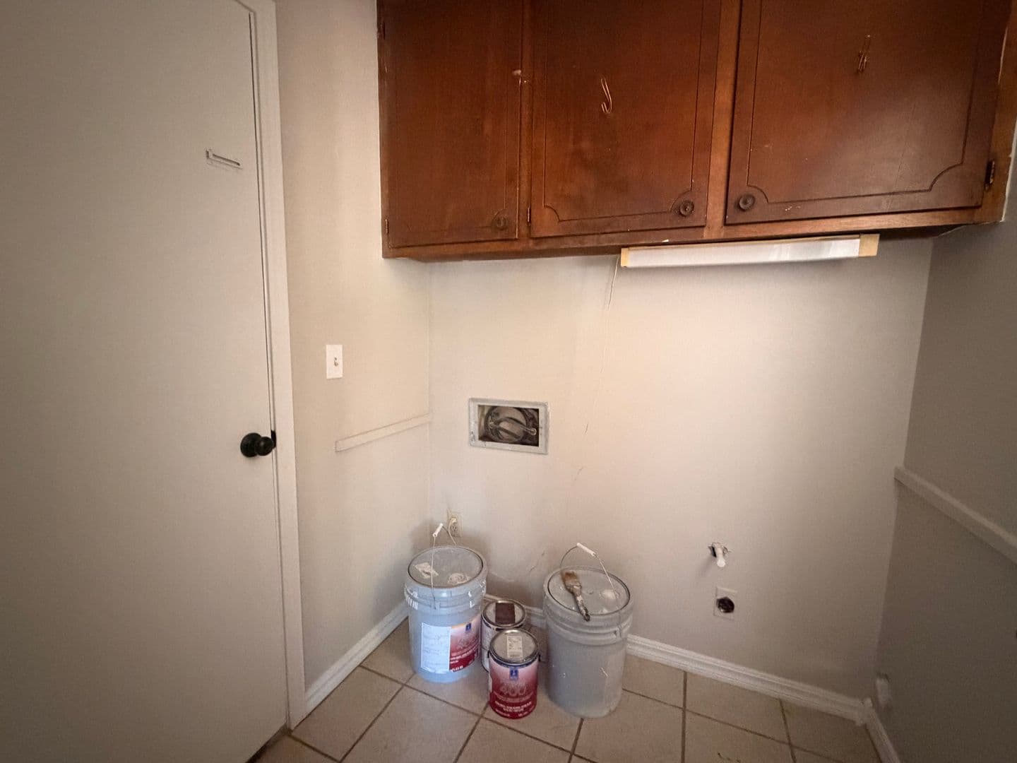 Russellville House: 801 Sequoyah Way