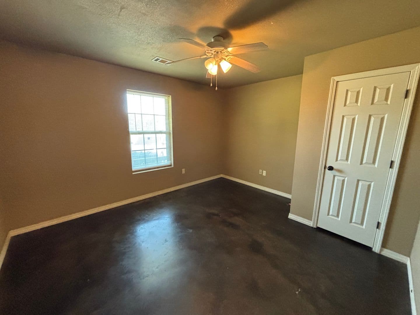 Dover Apartment: 30 Pirate Loop
