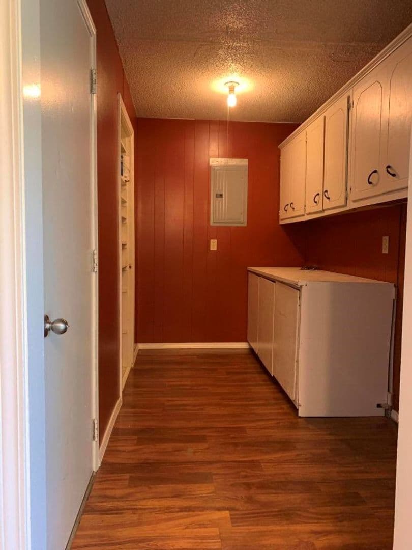 Russellville House: 1101 Muskogee