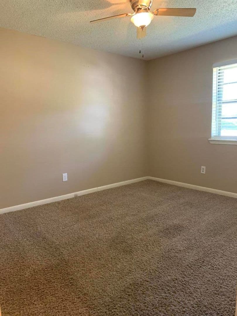 Russellville House: 1101 Muskogee