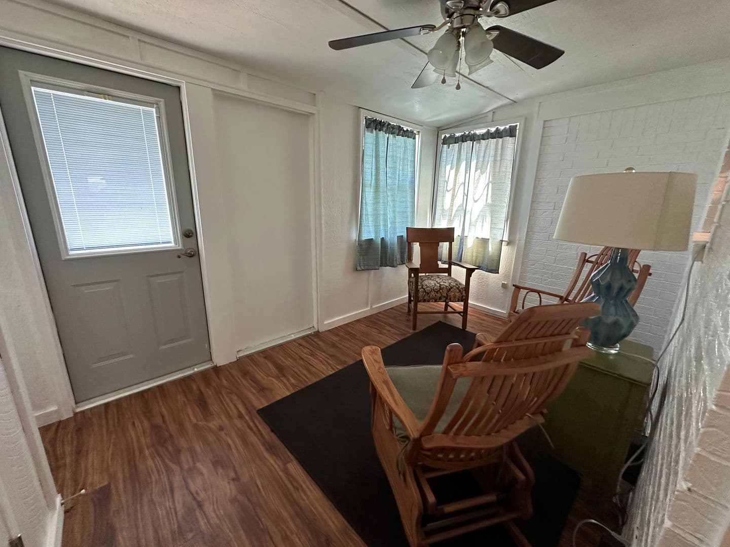 Russellville Apartment: 1416 E O St