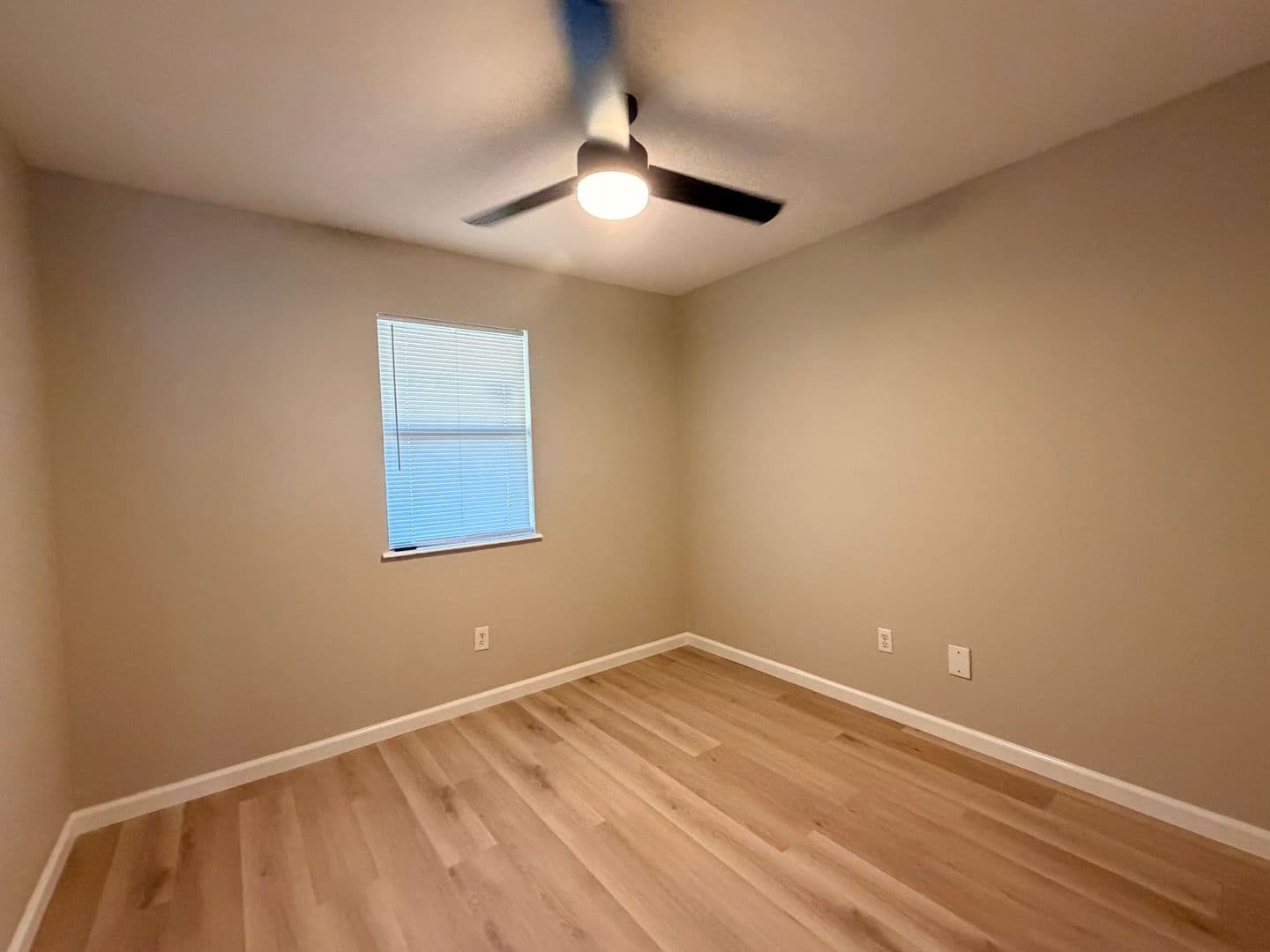 Russellville House: 801 Sequoyah Way