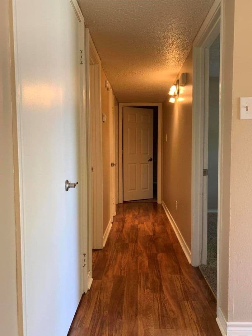 Russellville House: 1101 Muskogee