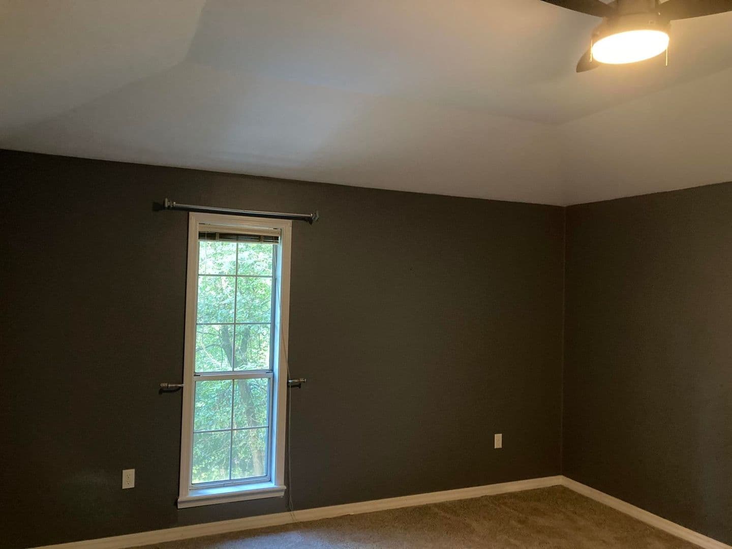 Russellville House: 303 Ouita Circle