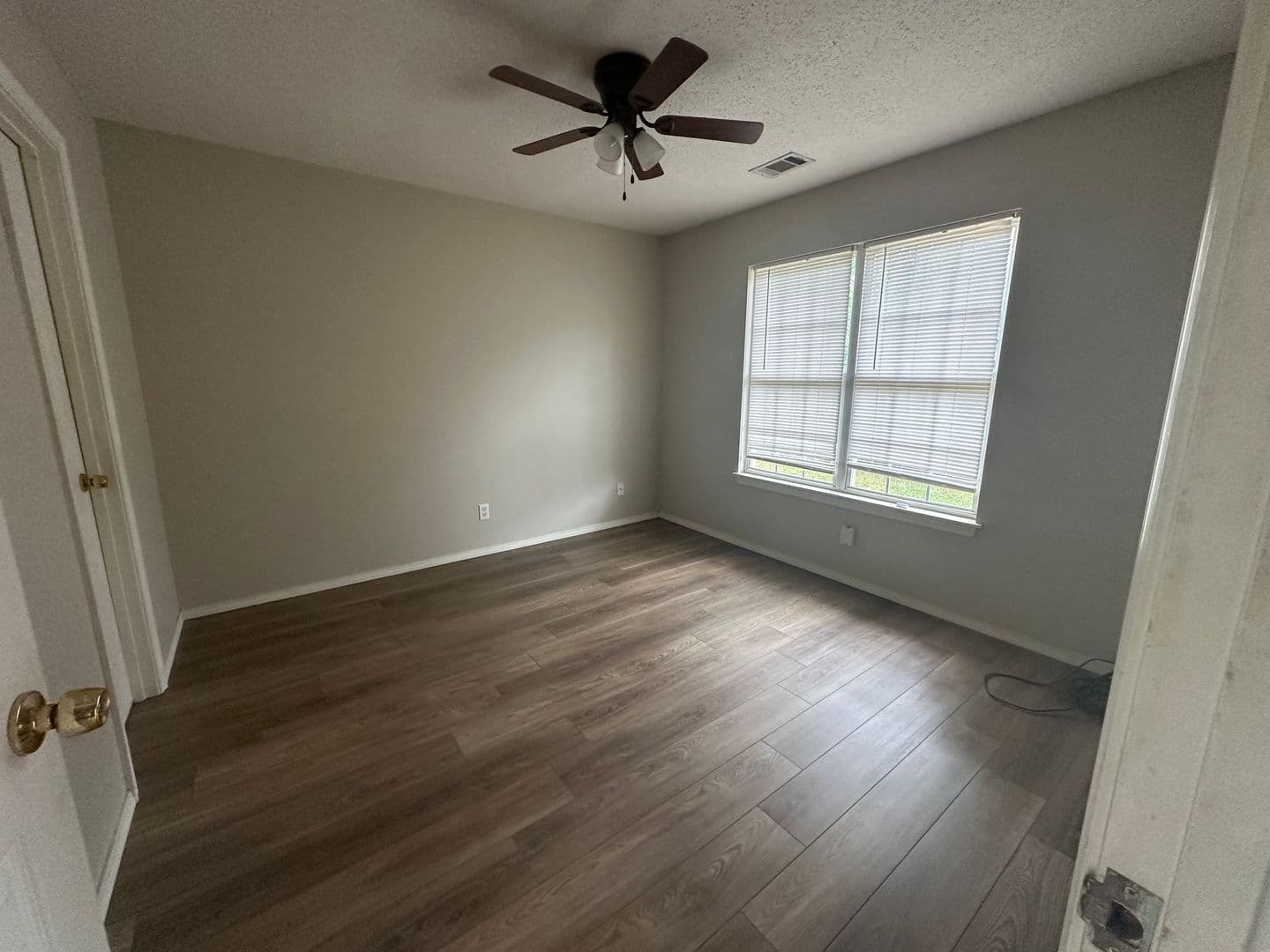 Russellville Apartment: 1417 N Greenwich