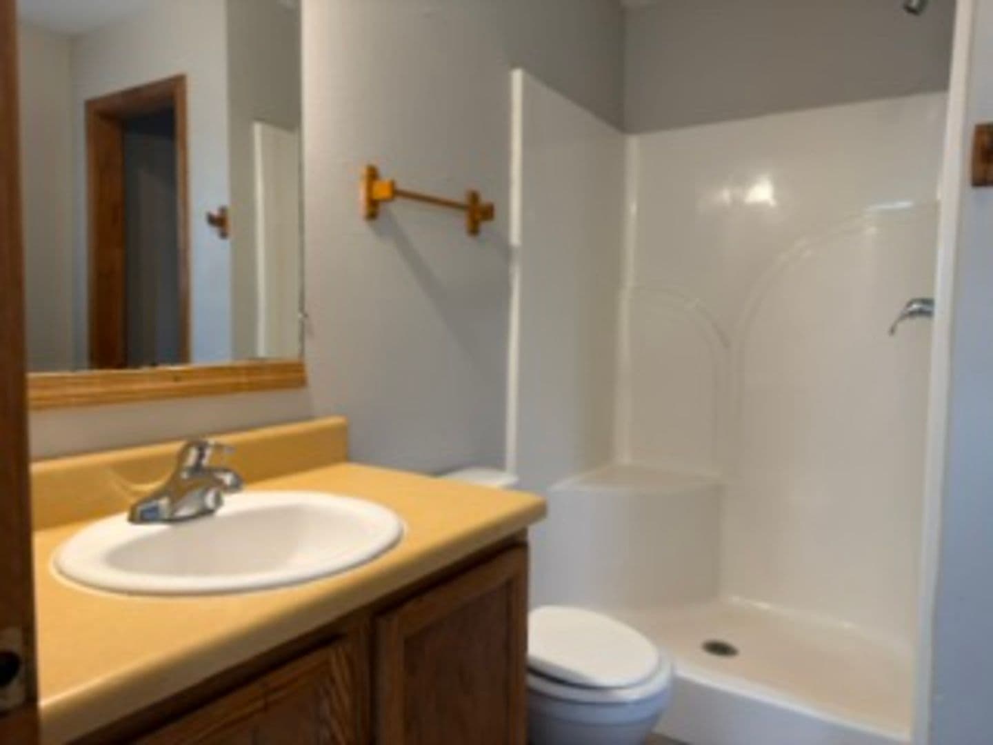 Clarksville Apartment: 2401 W Main St