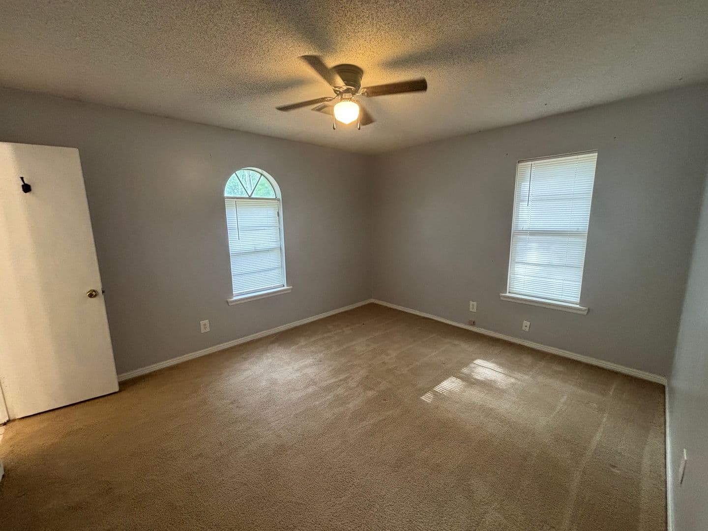 Atkins Apartment: NE 11th Street