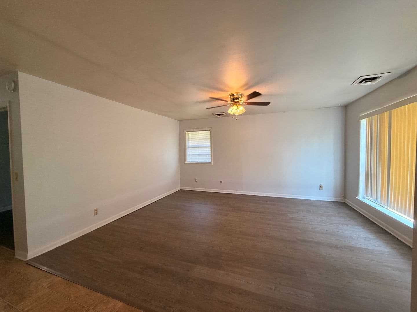 Russellville House: 1310 Bradley Lane