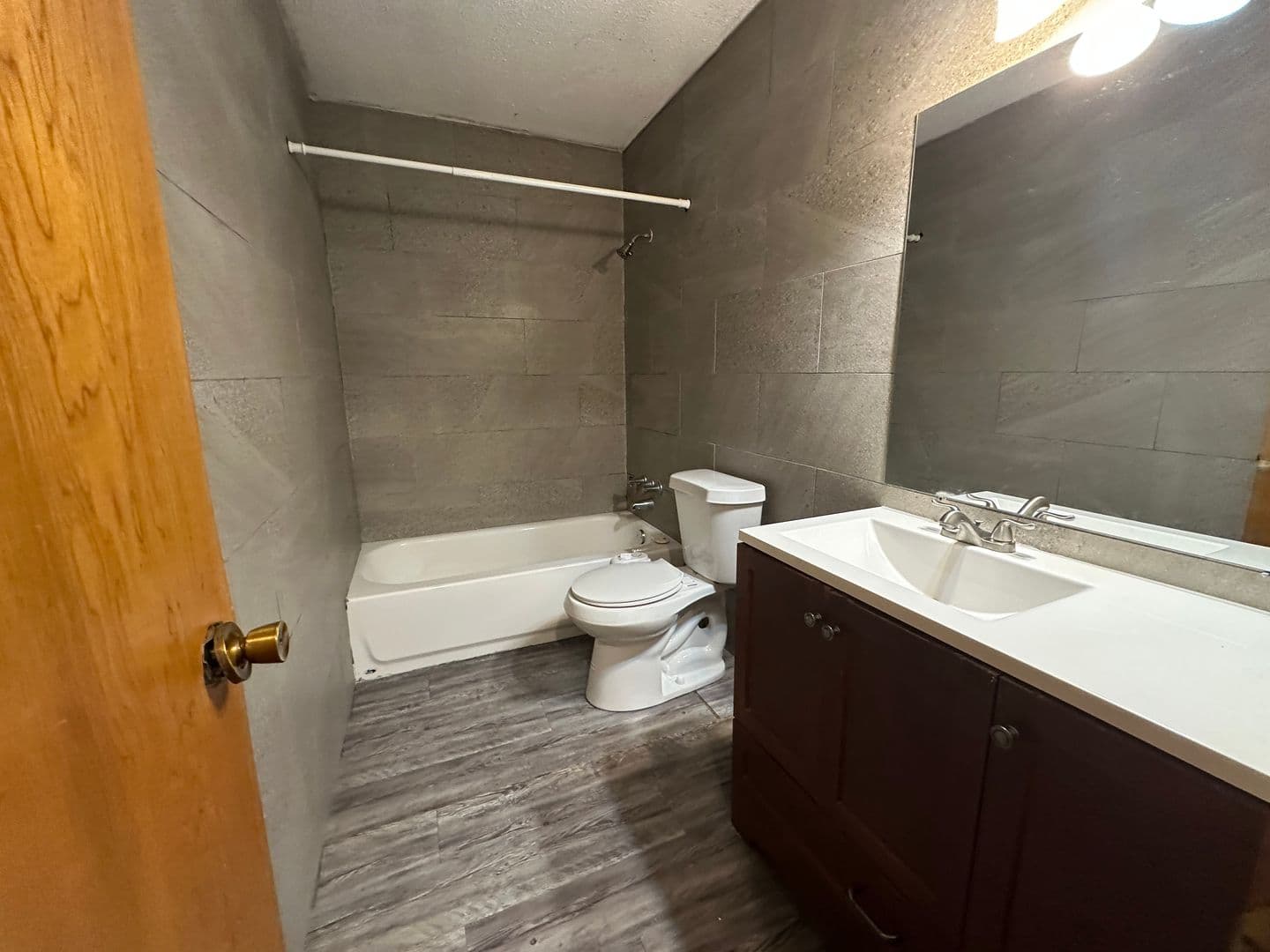Russellville Apartment: 1401, 1403, 1405, 1407, 1409, 1411, 1413, 1415 N Nashville