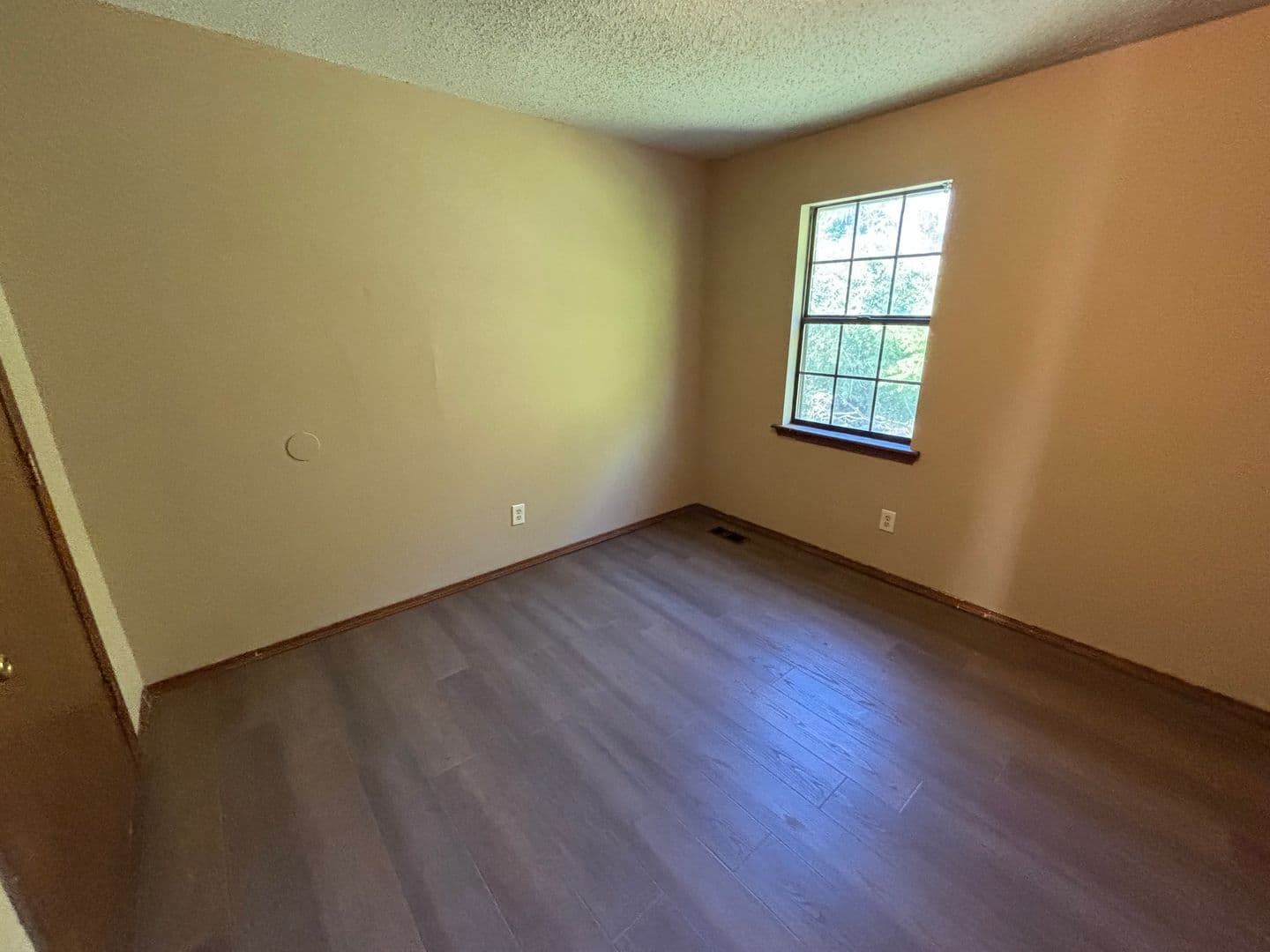 Russellville Apartment: 500-510 N Inglewood