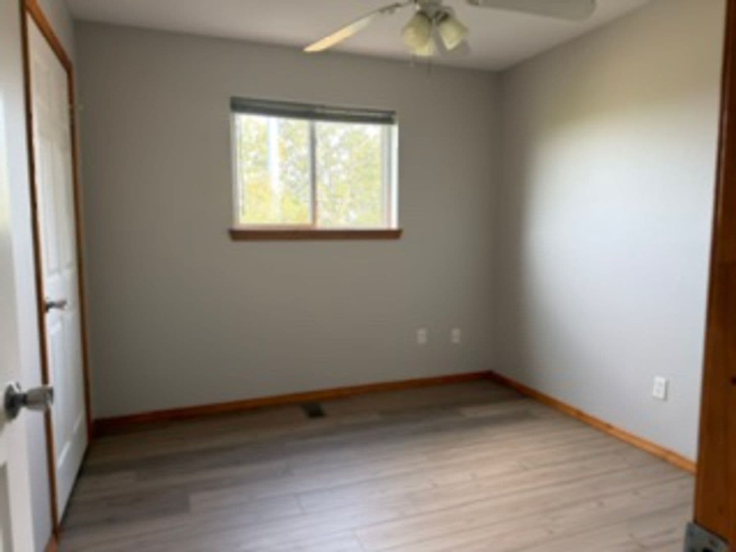 Clarksville Apartment: 2401 W Main St