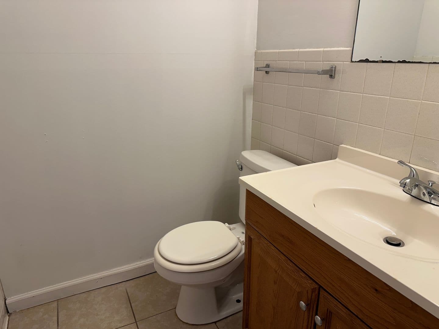 Russellville Apartment: 400 N Inglewood Ave