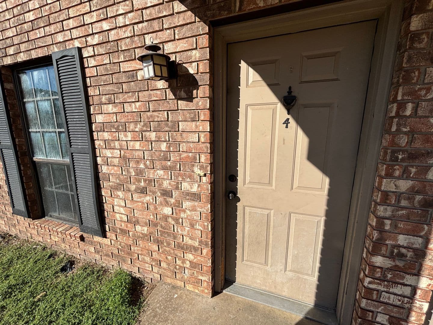 Russellville Apartment: 500-510 N Inglewood