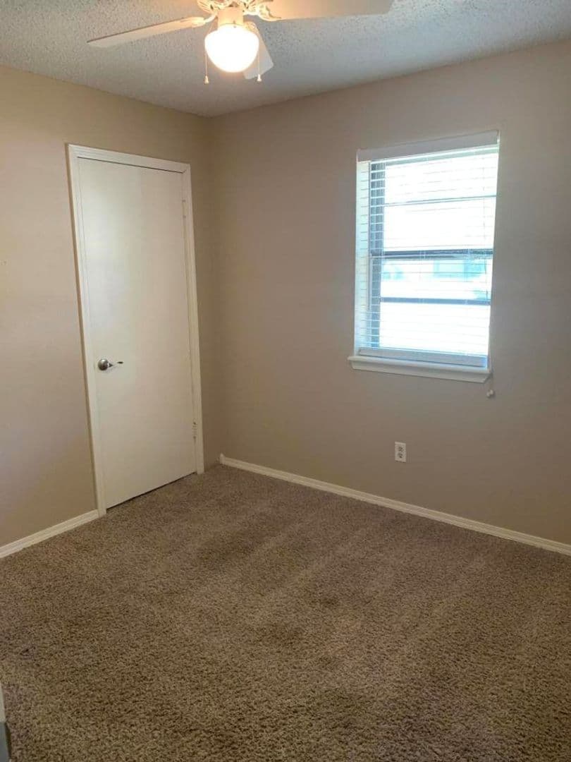Russellville House: 1101 Muskogee