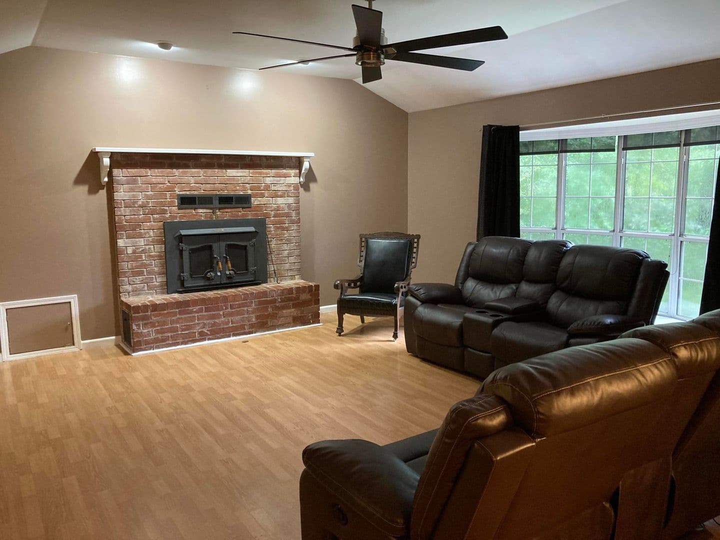 Russellville House: 303 Ouita Circle