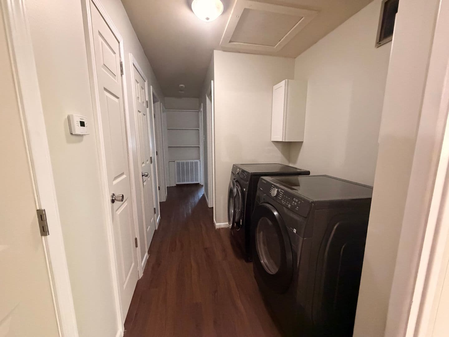 Russellville House: 218 E 19th ST