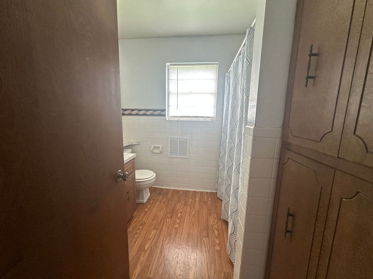 Russellville Apartment: 400 N Inglewood Ave