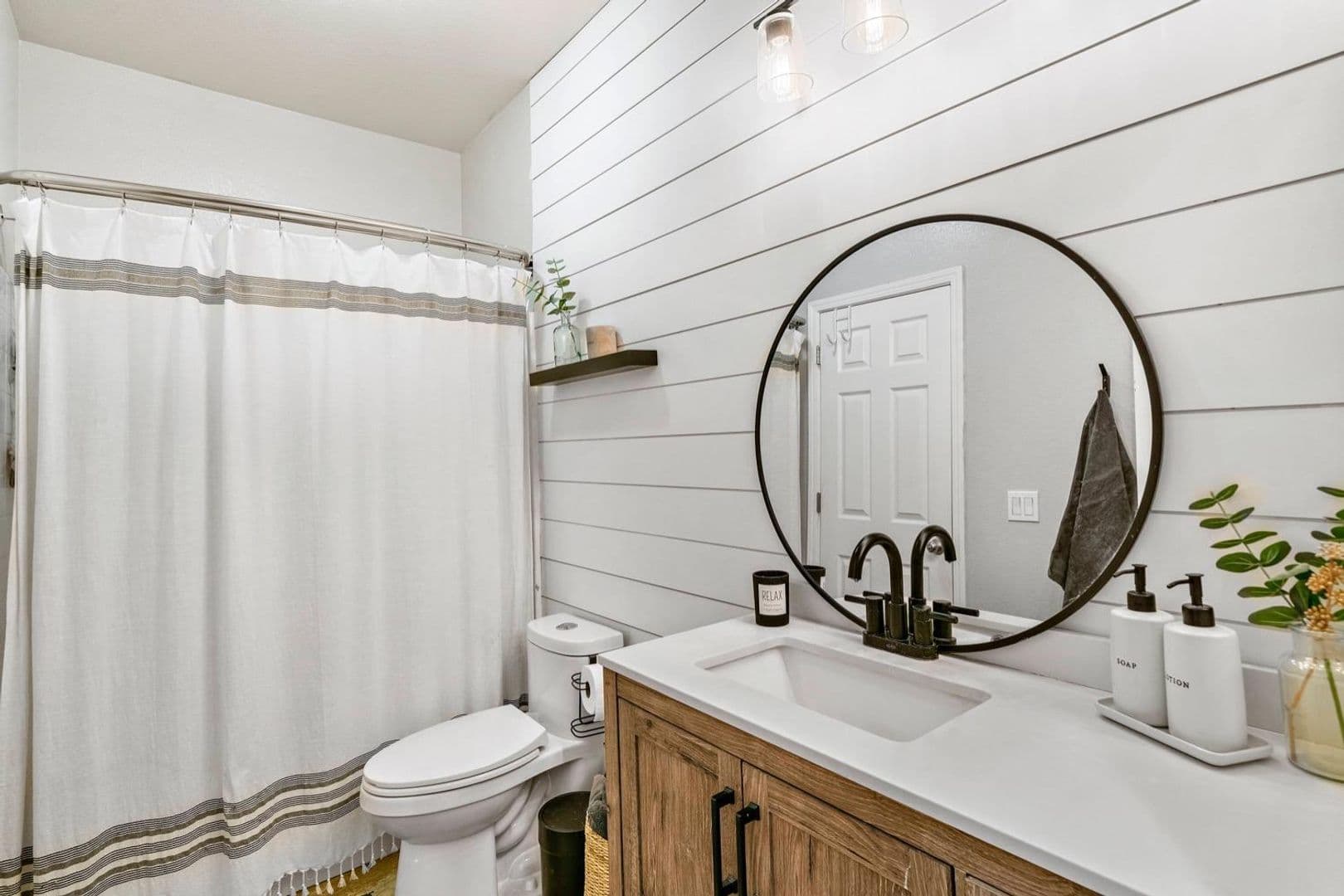 Elk Grove House: 8430 Crystal Walk Cir