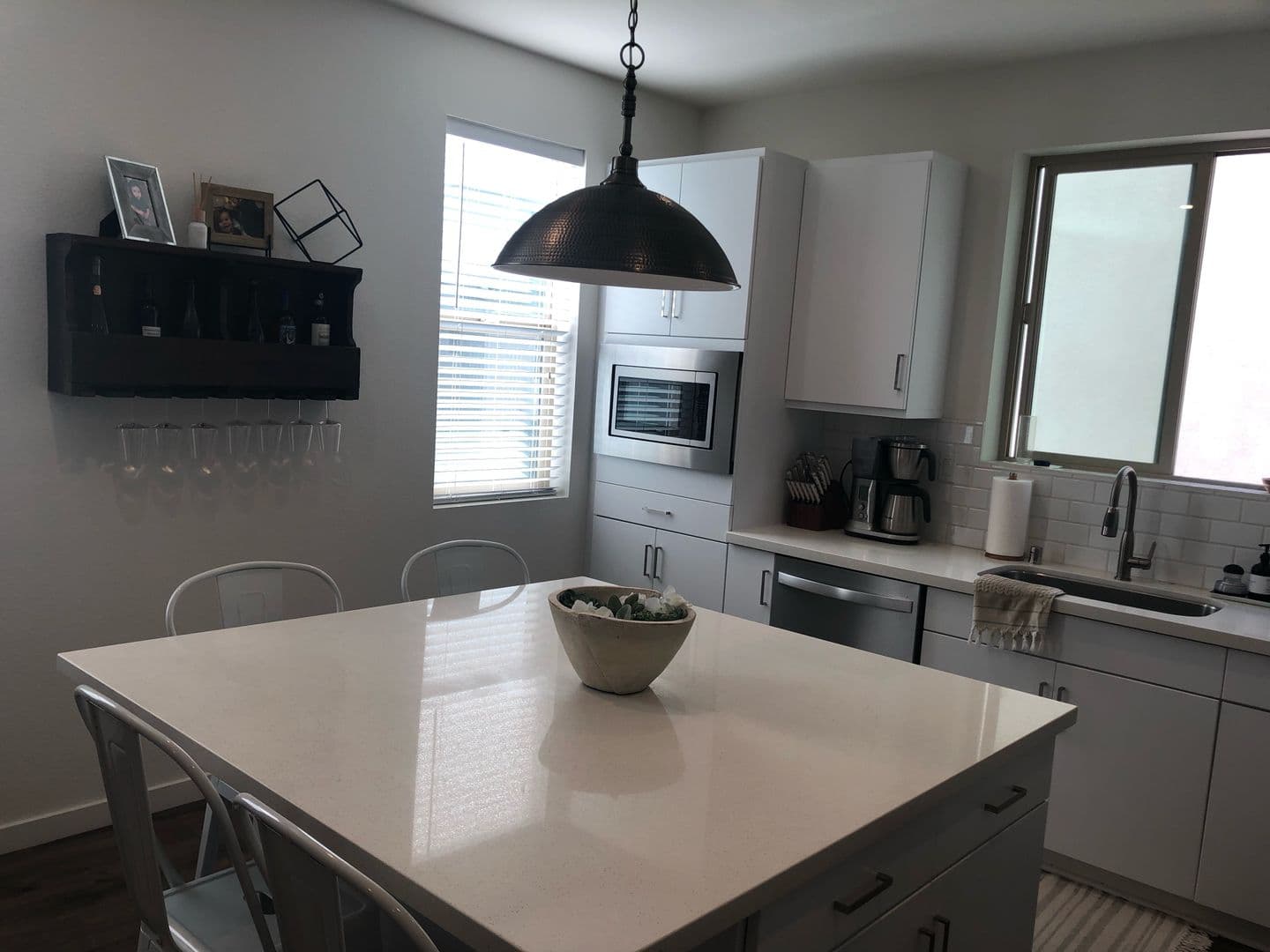 Sacramento House: 429 Crate Avenue